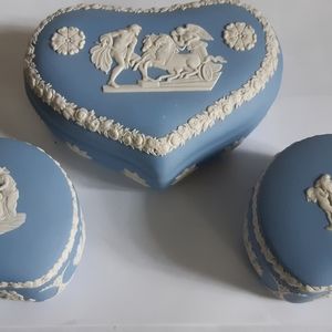 Wedgwood 3 trinket boxes